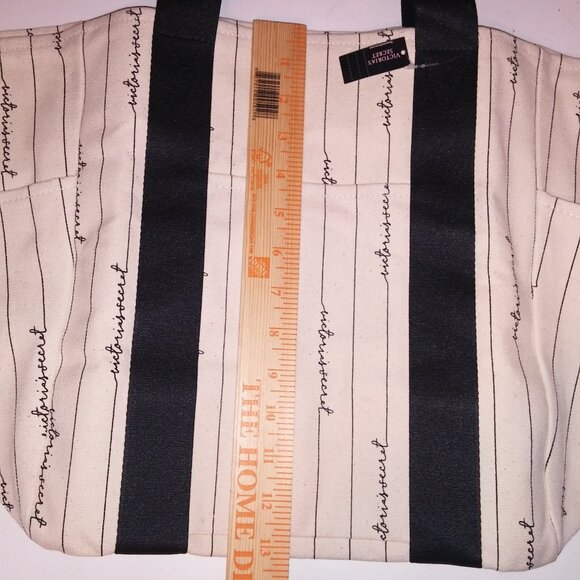 Victoria Secret Tote Bag Cream Black Allover Signature Logo Canvas Zip Up New Wi - Picture 8 of 11